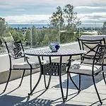 アパート Jg3.6b- Luxury Penthouse With Spacious Balcony