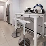 Jg3.6b- Luxury Penthouse With Spacious Balcony アパート