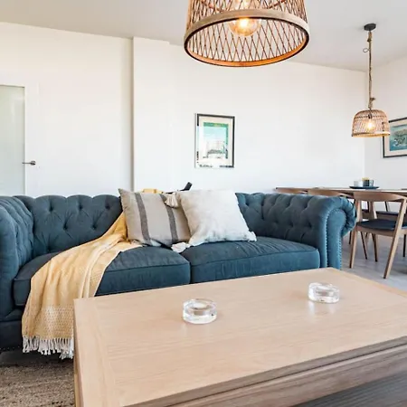 Jg3.6b- Luxury Penthouse With Spacious Balcony דירה מארבלה