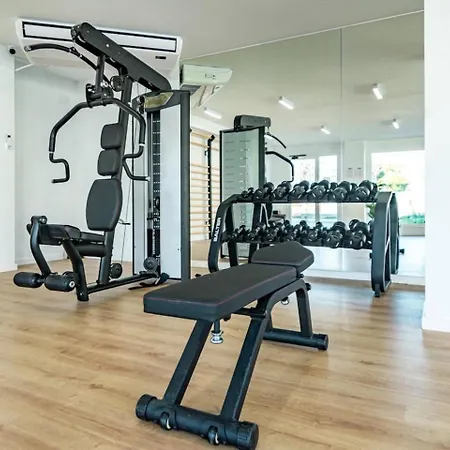 Jg3.6b- Luxury Penthouse With Spacious Balcony דירה מארבלה