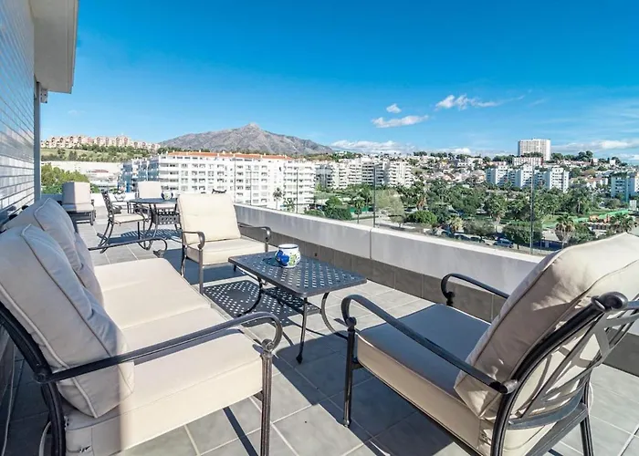 Jg3.6b- Luxury Penthouse With Spacious Balcony アパート