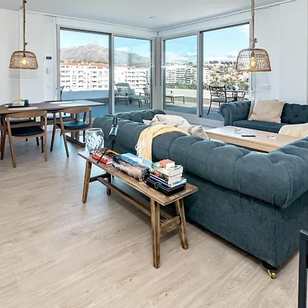 Jg3.6b- Luxury Penthouse With Spacious Balcony شقة